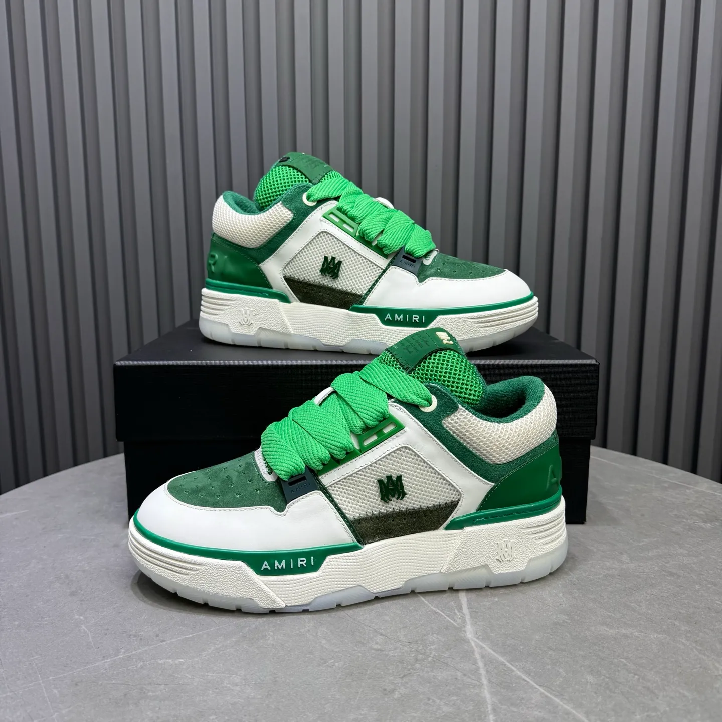 Men's shoes 💰660💰 AMIRI AMIRI trendy brand hot sale 🔥 Available all year round, couples 💑 Official website synchronization Imported fabrics 1⃣️ vs 1⃣️ replica, original factory special original sole, 35-45 (45. non-refundable)